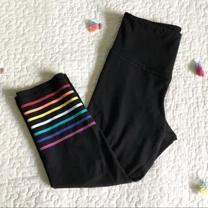 Old Navy | High-Rise Compression Crops